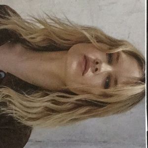 Meet your Posher, Debra